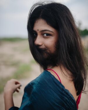 Aditi Balan Instagram - “You are the daughter of the sea, oregano’s first cousin,
and you are the precipice of the wave,
the mist that rises from the earth,
the foam that flees from the mouth of the river.

Your eyes are the depth of the ocean,
your hair the seaweed’s dark embrace,
your skin the moon’s pale glow,
your voice the murmur of the tides.

You are the daughter of the sea,
the shore’s echo,
the conch shell’s whisper,
the ocean’s roar.

Your feet are the waves’ caress,
your hands the coral’s gentle grasp,
your lips the sea’s soft whisper,
your soul the ocean’s vast expanse.

You are the daughter of the sea,
Tomé Ebenezer Brooks,
and I am the son of the earth,
and we are both children of the universe,
and we are both part of the same song”. 

Pablo Neruda. 

Thank you darling @shilpa_ilpa @thousandthreads.india for the beautiful saree. 
📸 @dreamsbyhrishi 

@revathyysarma for always being there. ❤️