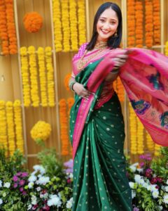 Actress Aditi Dravid HD Photos and Wallpapers January 2025