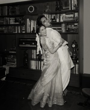 Aditi Rao Hydari Instagram - “You are my Sun, my Moon, and all my Stars…”

To being Pixie Soulmates for eternity…to laughter, to never growing up…

To Eternal Love, Light & Magic ❤️

Mrs & Mr Adu-Siddhu 💫