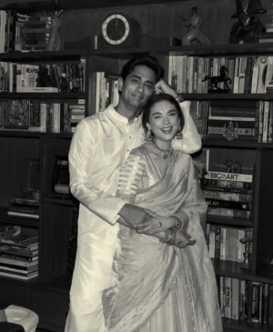 Aditi Rao Hydari Instagram - “You are my Sun, my Moon, and all my Stars…”

To being Pixie Soulmates for eternity…to laughter, to never growing up…

To Eternal Love, Light & Magic ❤️

Mrs & Mr Adu-Siddhu 💫