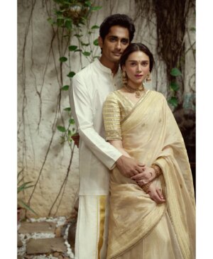 Aditi Rao Hydari Instagram - “You are my Sun, my Moon, and all my Stars…”

To being Pixie Soulmates for eternity…to laughter, to never growing up…

To Eternal Love, Light & Magic ❤️

Mrs & Mr Adu-Siddhu 💫