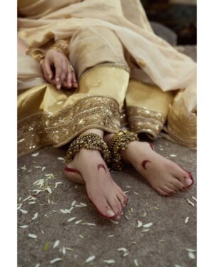 Aditi Rao Hydari Instagram - “You are my Sun, my Moon, and all my Stars…”

To being Pixie Soulmates for eternity…to laughter, to never growing up…

To Eternal Love, Light & Magic ❤️

Mrs & Mr Adu-Siddhu 💫

Big Thank you to our dearest humans who were with us with their love and artistry 
Grateful and beyond 

Sabyasachi -  @sabyasachiofficial
Bombay Jayshree - @jayashriramnath
Santhosh Narayanan - @musicsanthosh
Tarun Vishwa- @tarunvishwaofficial
Joseph Radhik - @josephradhik
Amrit Ramnath - @amritramnath
Manav- @manav_angelo_kashyap
Amritha Ram - @amritha.ram
Eli poo - @eltonjfernandez
Sanu - @sanamratansi 
Shiva sir - @shiva_siddharth_mua
Ram - @salonkoniki
Ashok - @jjjashok
Sandy - @arhconnect
Janaki - @eatdrinkandparty 
Vishal punjabi - @theweddingfilmer
Mallika reddy - @mallikareddyg
Esther- @esther_hmu