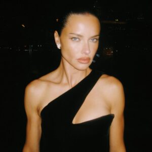 Adriana Lima Instagram - Celebrating with those who inspire