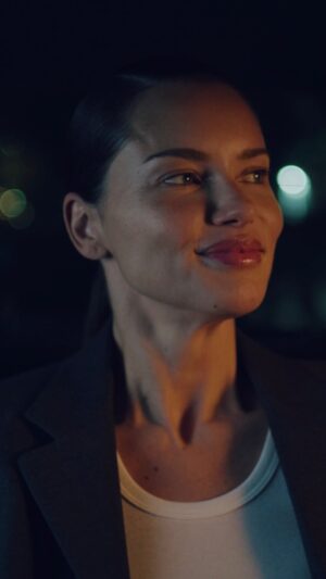 Adriana Lima Instagram - Hey, we’ve been keeping a secret, but we just can’t do it anymore! @adrianalima is returning to the runway—phew, it’s out there, we feel SO much better. Tomorrow, livestream the Pink Carpet at 6:30PM ET and the show at 7PM ET on Prime Video or our YouTube, TikTok, or Instagram. Busy then? Watch it after (and as many times as you’d like) on our YouTube. #VSFashionShow

Cab driver: @dr_gelato
DP: @mosadek