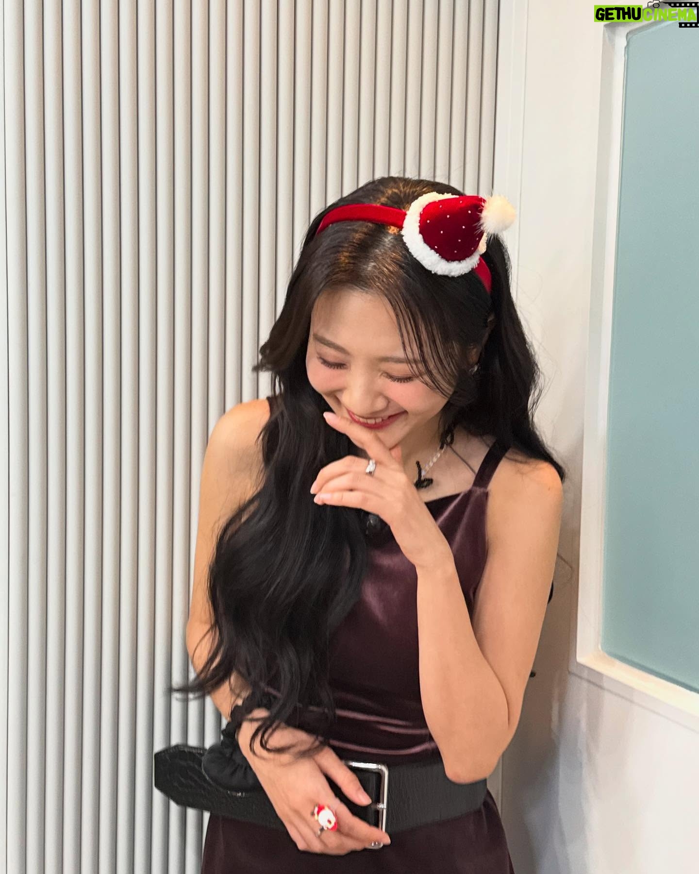 Ahn Ji-young - 21.5K Likes - 기록✏️
