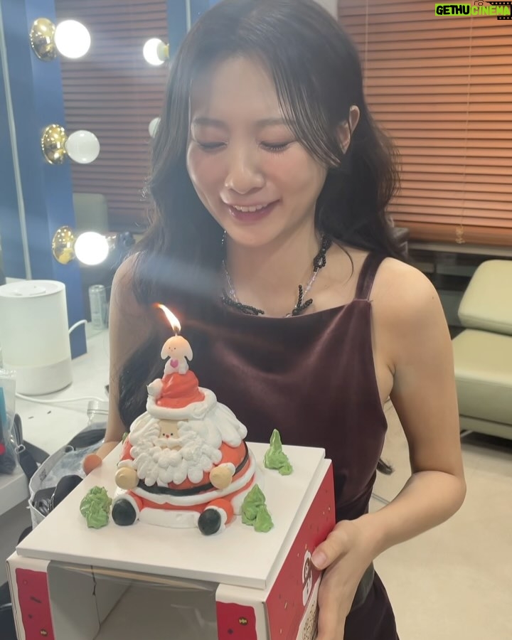 Ahn Ji-young - 21.5K Likes - 기록✏️