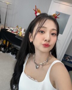 Actress Ahn Ji-young HD Photos and Wallpapers December 2024