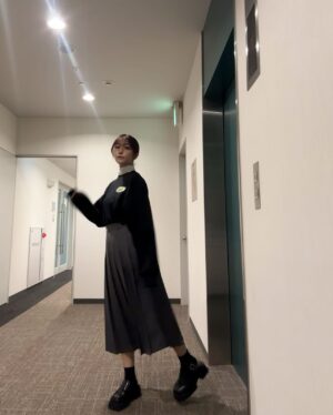Aimi Instagram - 🖤🩶