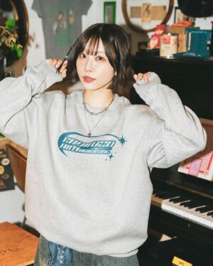 Aimi Instagram - 《予約発売期間: 9/26 18:00 〜 10/10 17:59》

#RADINEO #aimoriginal #パーカー声優