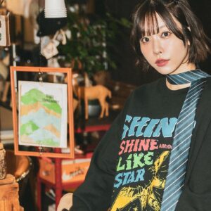 Aimi Instagram - 《予約発売期間: 9/26 18:00 〜 10/10 17:59》

#RADINEO #aimoriginal #パーカー声優