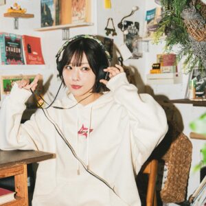 Aimi Instagram - 《予約発売期間: 9/26 18:00 〜 10/10 17:59》

#RADINEO #aimoriginal #パーカー声優