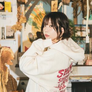 Aimi Instagram - 《予約発売期間: 9/26 18:00 〜 10/10 17:59》

#RADINEO #aimoriginal #パーカー声優