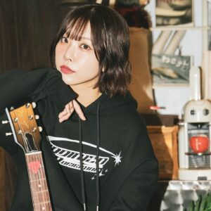 Aimi Instagram - 《予約発売期間: 9/26 18:00 〜 10/10 17:59》

#RADINEO #aimoriginal #パーカー声優