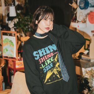Aimi Instagram - 【AiM:Øriginal ✖️ RADINEO】

＼✨コラボアパレル情報解禁✨／

📢なんと再び60%さんでの発売です☺️

今回は私が普段愛用しているブランドさんとのコラボになります…♡♡♡

🔗https://www.sixty-percent.com/collaborations/202409-aimi-radineo_cl

予約は本日からスタート‼️
ぜひGETしてね〜っ‼️

《予約発売期間: 9/26 18:00 〜 10/10 17:59》

#RADINEO #aimoriginal #パーカー声優