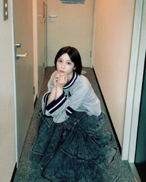 Aimi Instagram - 🩶🤍