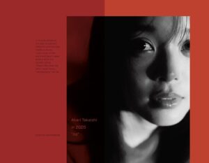 Akari Takaishi Instagram - アートカレンダー「Ito」の発売が決定いたしました！

写真家の増田彩来さんに”今”を撮っていただきました。
こんなにもカメラを意識しなかった撮影は初めてです。
目に見えない糸で引き寄せられた素敵なチームの皆さんと初めてのカレンダーを作ることができ、とても嬉しく思っています。
#Ito

年内にイベントでの販売を予定しています☺︎

photo @sara_photo_912 
stylist @kanedakenshi 
h&m @ayasumimoto 
Art Director/Designer @hanaf_tialt 
Creative Producer @bamio_dayo