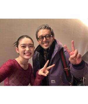 Akari Takaishi Instagram - 映画『私にふさわしいホテル』
完成披露上映会にお越しいただいた皆様、ありがとうございました。
念願のお写真が撮れました。
嬉しすぎて、今少し浮いてます。

12/27(金)公開です。是非劇場でご覧ください！

stylist @kanedakenshi 
h&m @ayasumimoto