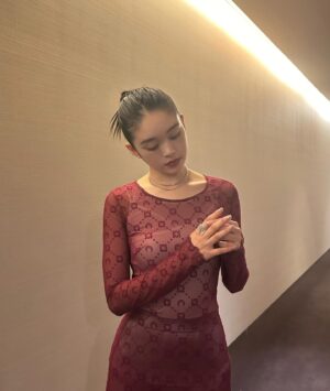Akari Takaishi Instagram - 映画『私にふさわしいホテル』
完成披露上映会にお越しいただいた皆様、ありがとうございました。
念願のお写真が撮れました。
嬉しすぎて、今少し浮いてます。

12/27(金)公開です。是非劇場でご覧ください！

stylist @kanedakenshi 
h&m @ayasumimoto