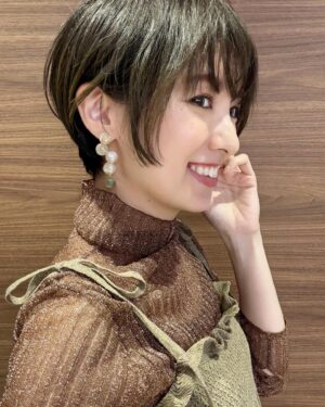 Akina Minami Instagram - 衣装✨

写真1・2枚目
ジレ、ショートパンツ
@cocodeal_official
ニット
@ladymade_official
ブーツ
@randa_pic
ピアス
@unoaerre_japan

写真3・4枚目
パーカー、パンツ
@uttrykk_official
ブーツ
@randa_pic
ピアス
@unoaerre_japan

写真5・6枚目
チュールブラウス、チュールビスチェ
@eaphi_official
パンツ
@_vacancy_official
ブーツ
@randa＿pic
ピアス
@yuu_select

写真7・8枚目
トップス
@randa＿pic
ワンピース
@faddistortion
ブーツ
@alm._official
ピアス
@____.323_

写真9・10枚目
トップス、スカート
@willfully_official
ブーツ
@daniella_and_jemma
ピアス
@ki_ele_japan

写真11・12枚目
セットアップ
@lilliancarat_official
靴
@dianashoespress
ピアス
@joueteofficial