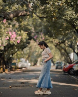 Akshatha Ajit Instagram - Ayyyooooo….😅🍃💚
.
.
📸 @jascaptures_
.
#ayyoayyo #energy #tamilsong #happyday #photoshoot #akshathaaajit🌺✨