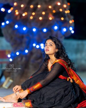 Alekhya Harika Instagram - Swipe 👉🏻❤️

Designed by : @navya.marouthu 
📸 : @absolutelyrahul 
MUA : @jayamakeoverartist_