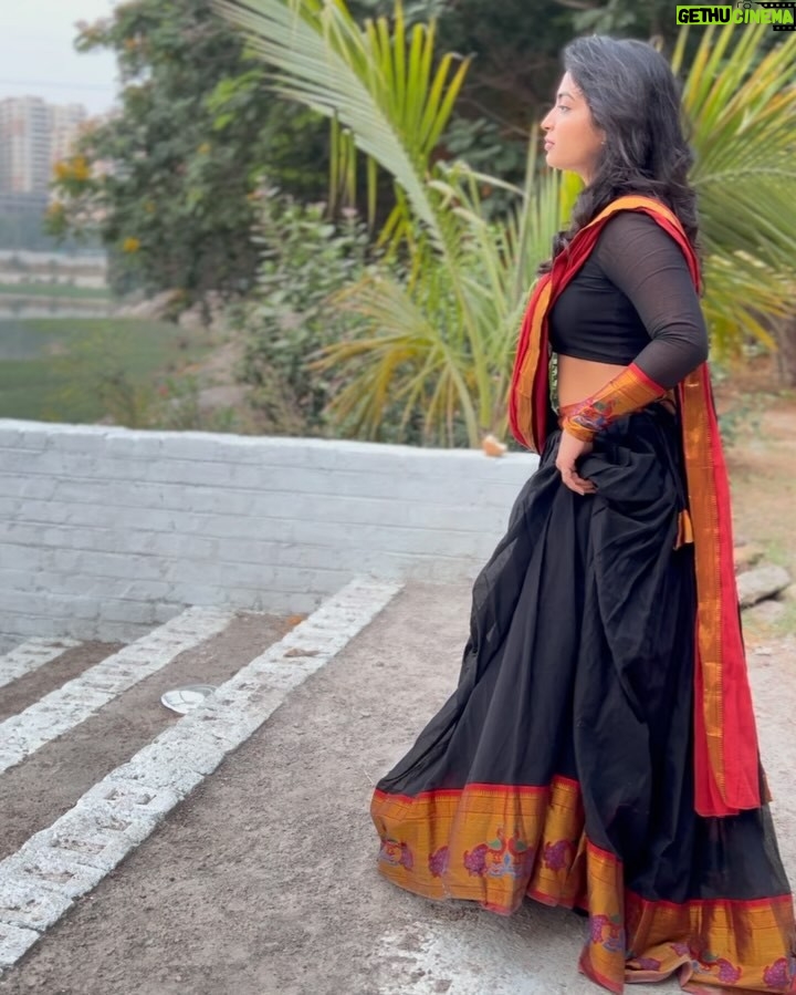 Alekhya Harika - 255.3K Likes - Swipe 👉🏻❤️
Designed by : @navya.marouthu
📸 : @absolutelyrahul
MUA : @jayamakeoverartist_