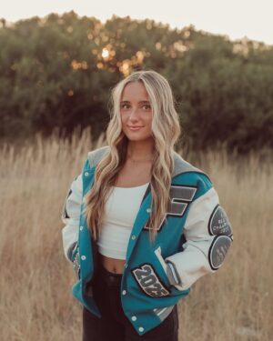 Alexus Oladi Instagram - Senior night 🥹