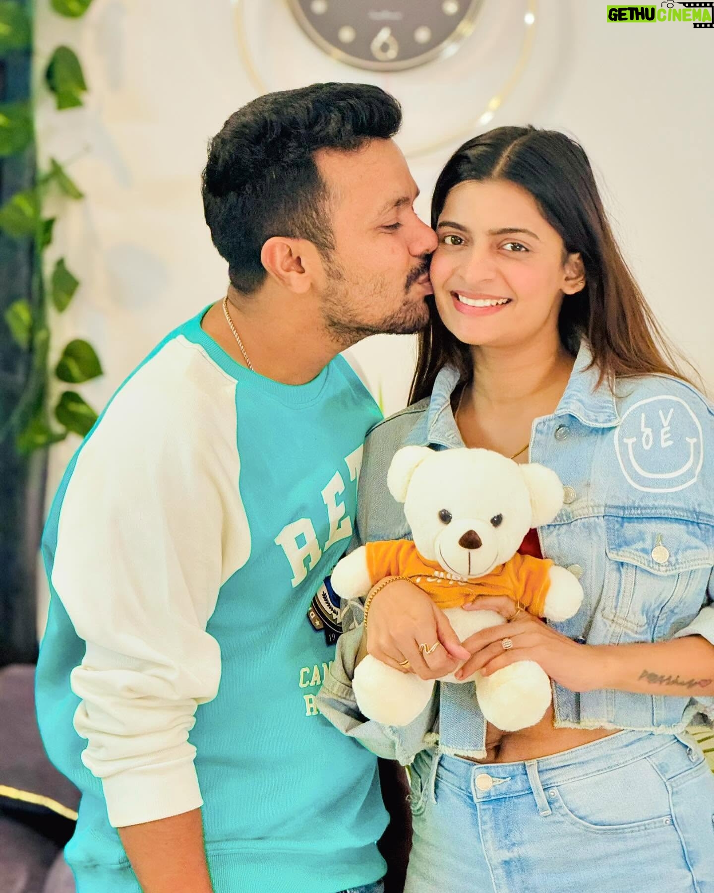 Alisha Rajput - 383.7K Likes - Teddy š§ø ā¤ļø
#valentine #teddy #explorepage