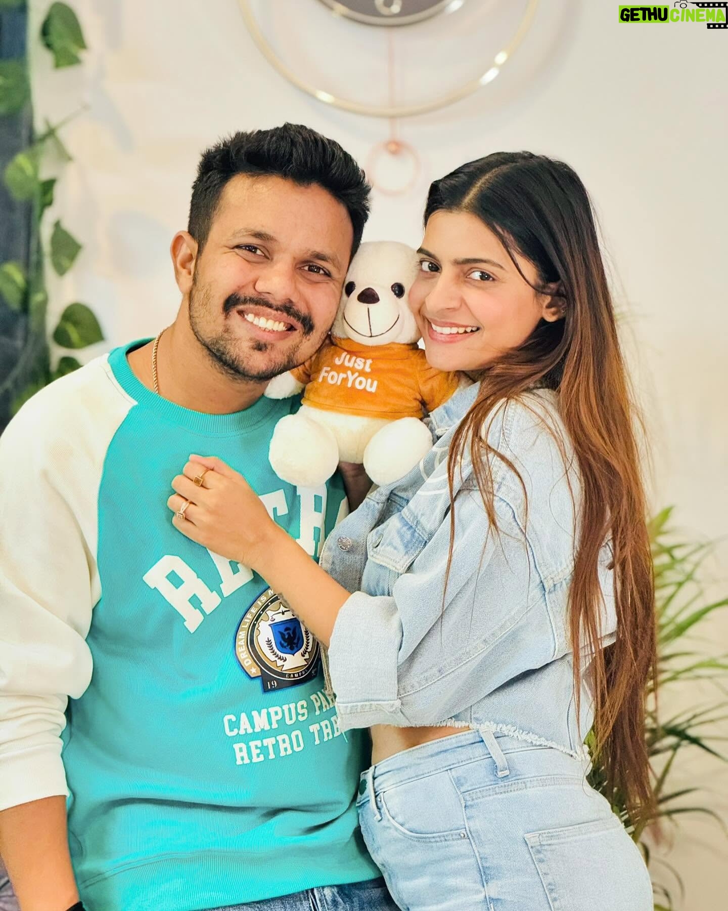 Alisha Rajput - 383.7K Likes - Teddy š§ø ā¤ļø
#valentine #teddy #explorepage