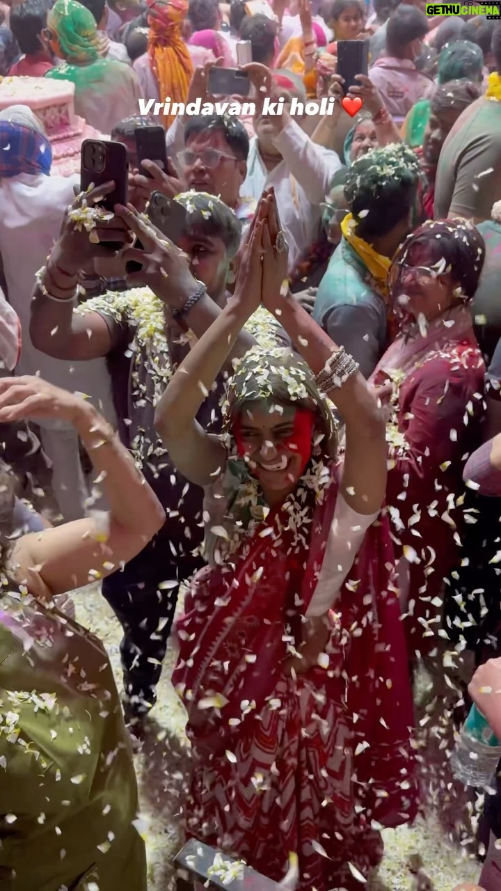 Alisha Rajput - 329.2K Likes - Happy holi ā¤ļø #holi #holispecialš #vrindavandham #vrindhavan
