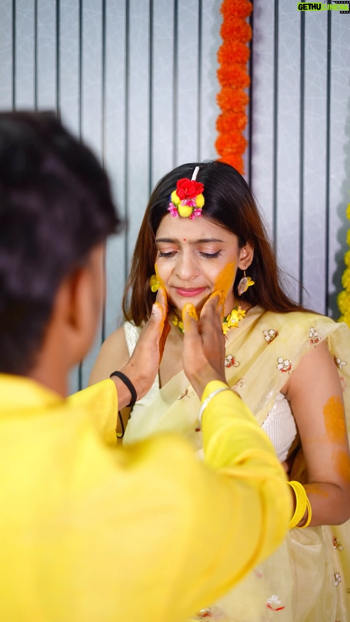 Alisha Rajput - 264.4K Likes - Bhai bhen ka pyaar š«
#bhai #bhen #haldi #shadi #explore #rosha