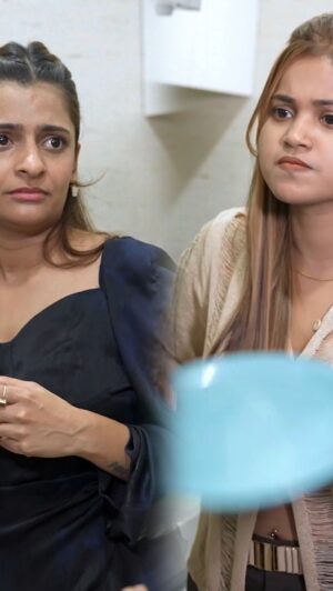 Alisha Rajput Instagram - Kuch bhi 🤣 @sona_dey_official 

#bengali #funny #explore