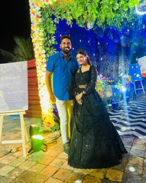 Alisha Rajput Instagram - ❤️❤️🧿 @oye_indori 

Outfit @laganindore 
Makeup @meenus.makeover 

#family #love #explore #explorepage