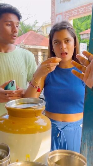 Alisha Rajput Instagram - Mai Ar meri pani puri 😂😂 #panipuri #explorepage