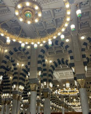 Alyaa Assaf Instagram - الحمد لله 🤲🏻 Still can’t believe it🥹🕋🕊️