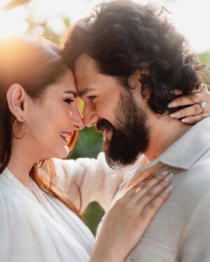 Amala Akkineni Instagram - Nagarjuna and I are thrilled to announce the engagement of our son, @akkineniakhil , to our daughter in law to be Zainab Ravdjee! 

We couldn’t be happier to welcome Zainab into our family. Please join us to congratulate the young couple and wish them a lifetime filled with love, joy, and your countless blessings. 💐❤️