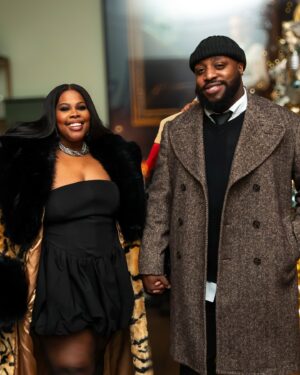 Amber Riley Instagram - 2025

“In The Right Place, At The Right Time …”

Happy New Year 🙏🏾

From ,
An Extra in Ne-Yo’s “One In a Million” & Cookie Lyon

#IfItsRnBItsME #JustSomeKidsFromZCF
