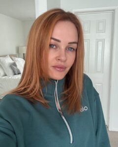 Actress Ambyr Childers HD Photos and Wallpapers February 2025
