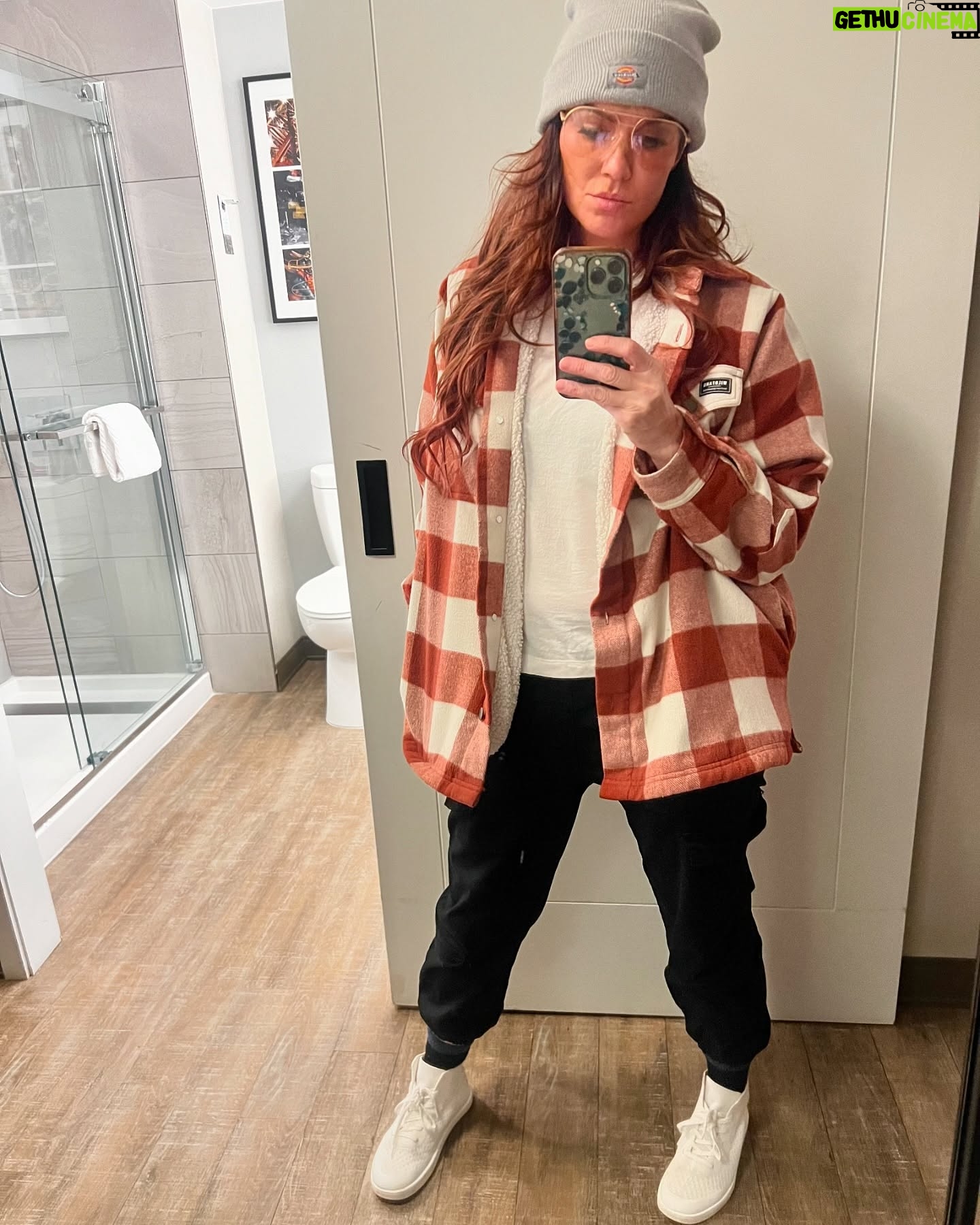 Amy Dumas - 62.1K Likes - North Carolina brought the hype! Thanks so much to @wrestlecade @highspots @gilbertboyas and all who came today to say hi- yāall the best
Slide 4- this was the first time Iād seen my new action figure since it was announced at SDCC-
Slides 6/7 The tricked out @originalfunko customs never gets old