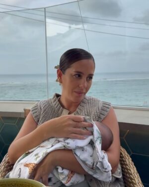 Anabel Pantoja Instagram - PostParto 🥵🍑👶🏼🍼🏝️🏡