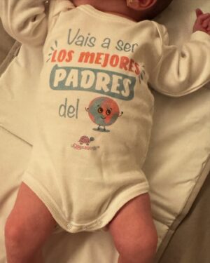 Anabel Pantoja Instagram - PostParto 🥵🍑👶🏼🍼🏝️🏡