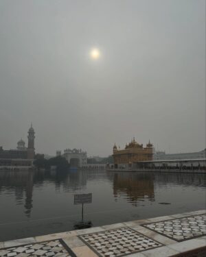 Ananya Panday Instagram - Sabr. Shukr. Simran. 😇 Waheguru Ji Ka Khalsa Waheguru Ji Ki Fateh 🙏🏼 ੴ