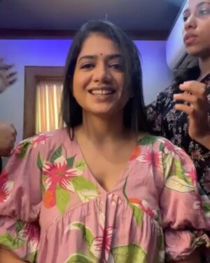 Anarkali Marikar Instagram - Ethu mood. Poli mood . 

#2024throwback