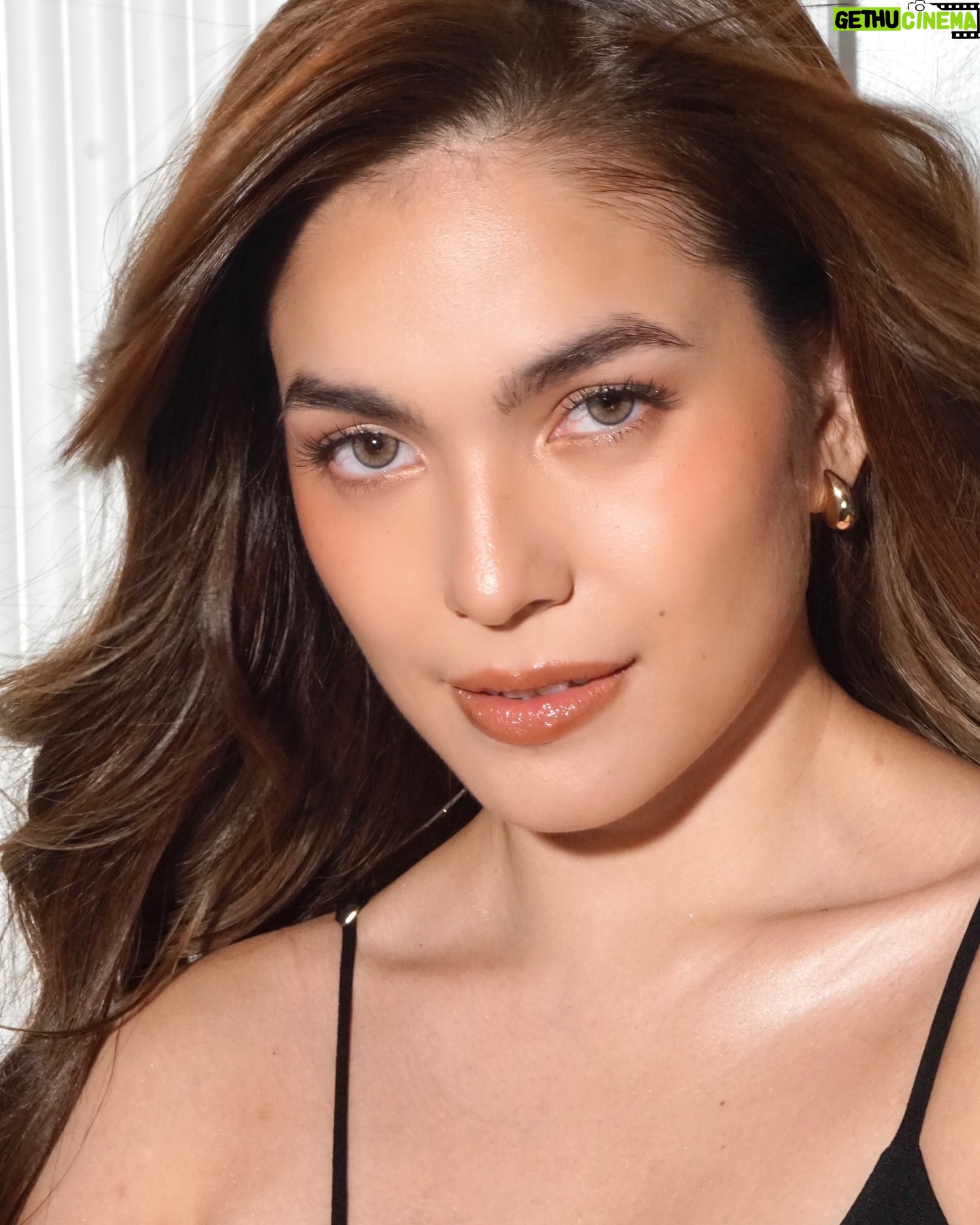 Andrea Torres - 14.2K Likes - The dress code is confidence š¤ #ThisTimeItsAvignon @avignonclinic Grand Alabang Launch āØ