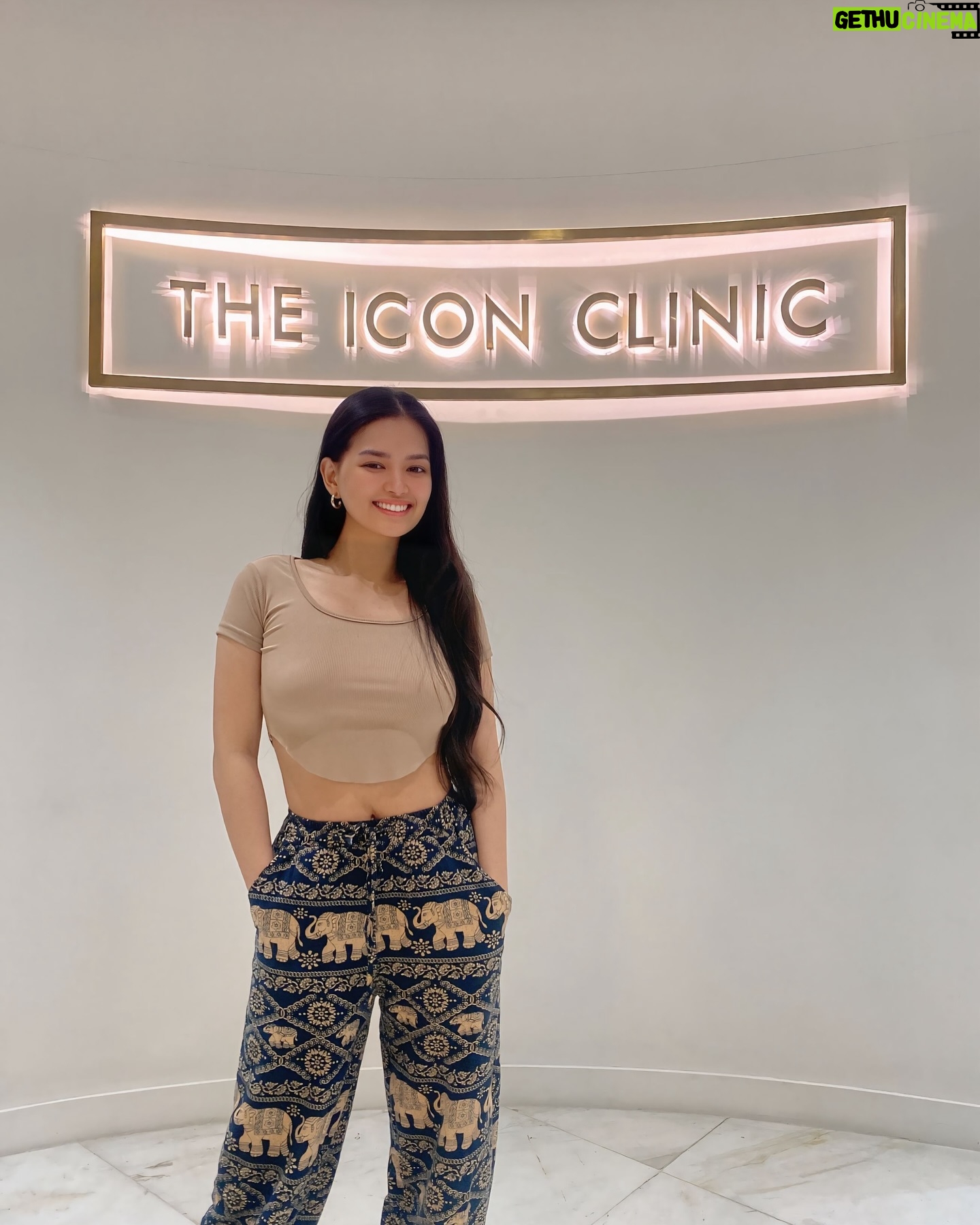 Angela Morena - 3 Likes - @theiconclinicph day 🤎