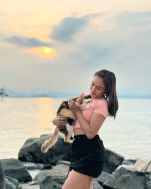 Angie Ang Instagram - Pertama kali ke Lampung, jatuh cinta…… sama kamu … *eh gimana gimana 😝