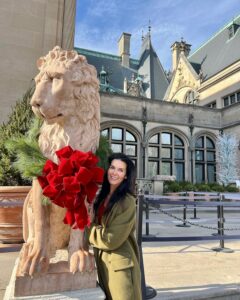 Actress Angie Harmon HD Photos and Wallpapers January 2025