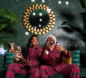 Anika Noni Rose Instagram - ...and to all a good night.

Hair: @ryanburrellhair
Barrettes @hm
M/u: @meccadickerson 
📷: thank you, @dbiv_photography 

#christmas #joy #pajamas #love #dbivphotography #tartan #vermontcountrystore