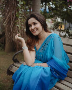Anikha Instagram - 🌑
@shoot_by_samfotogrpic