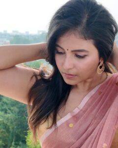 Actress Anjali HD Photos and Wallpapers December 2024